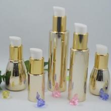 慈溪市周巷靓邦塑料制品厂 专注塑料瓶与化妆品包材的专业制造商